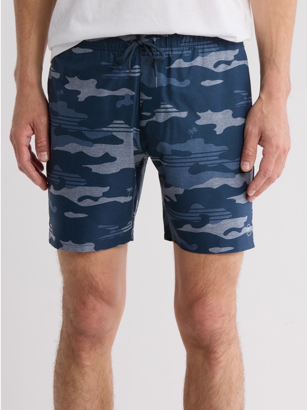 Travis Matthew Leaderboard Shorts Navy Blue Camouflage size M